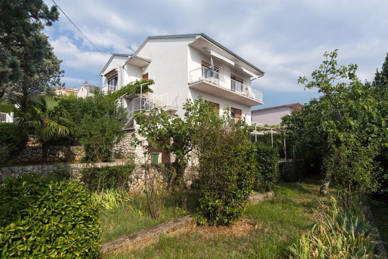 Apartments Simona Crikvenica Bagian luar foto